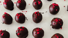 Holly's Chocolate Raspberry Cake Truffles